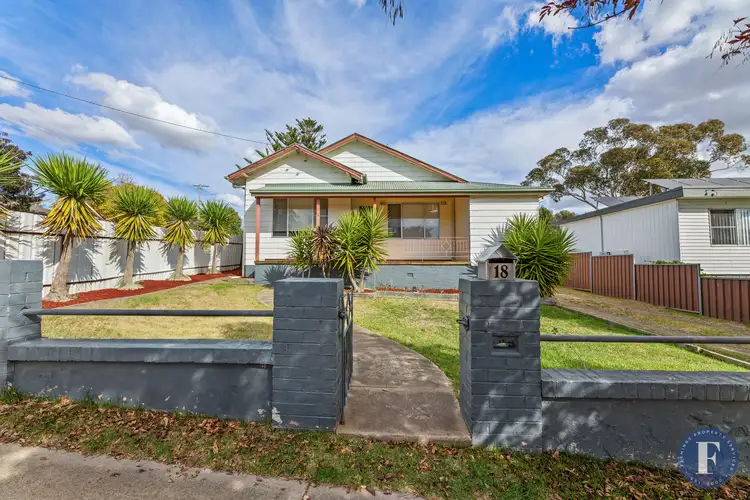 18 William Street, Young NSW 2594