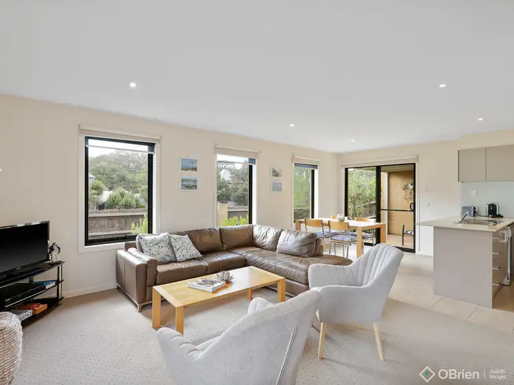 1/1 Wyndham Avenue, Cowes VIC 3922