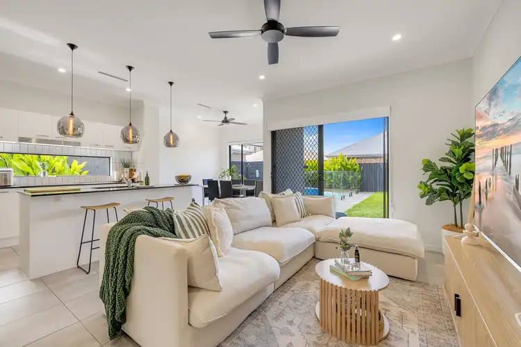 45 Felicity Way, Palmview QLD 4553