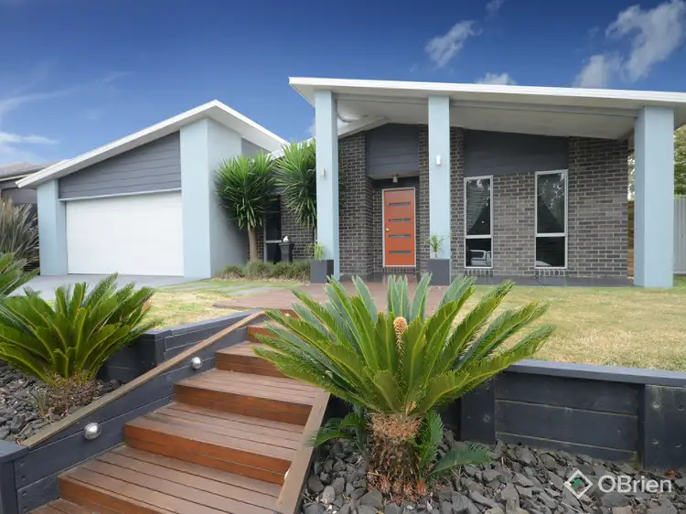 4 Knight Court