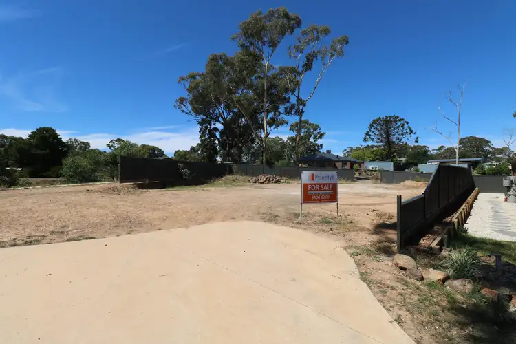 1 McKenzie Way, Mckenzie Hill VIC 3451