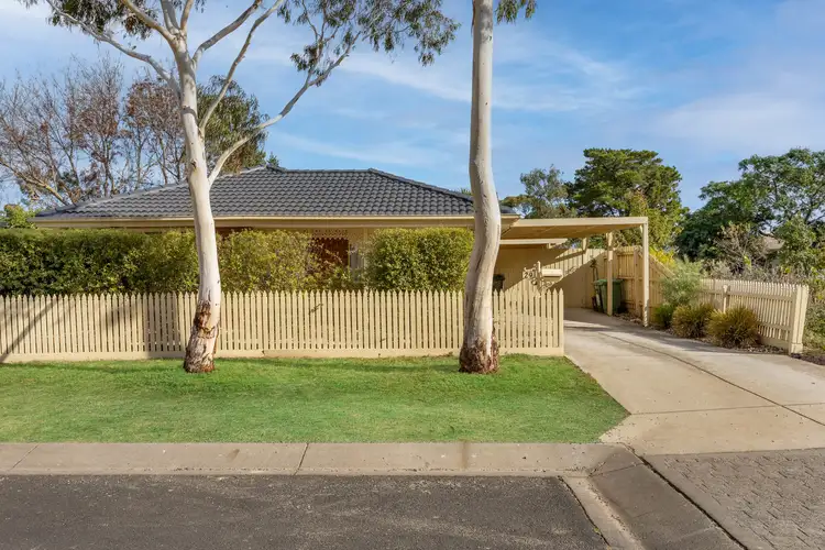 29 La Perouse Close, Sunbury VIC 3429