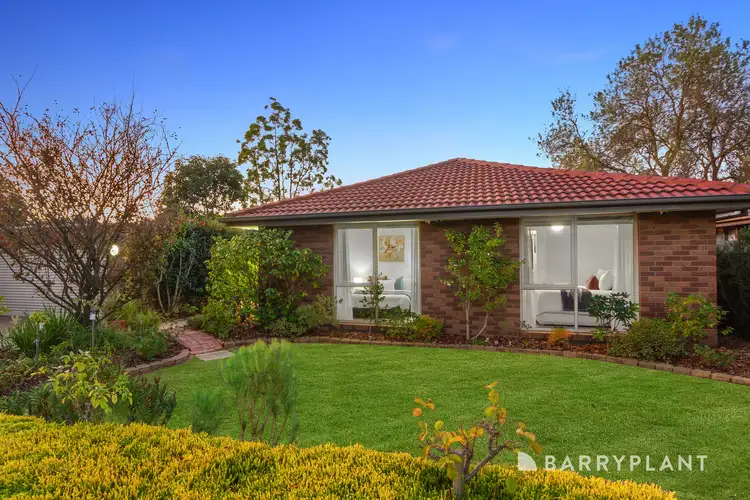 5 Loxton Avenue, Wantirna South VIC 3152