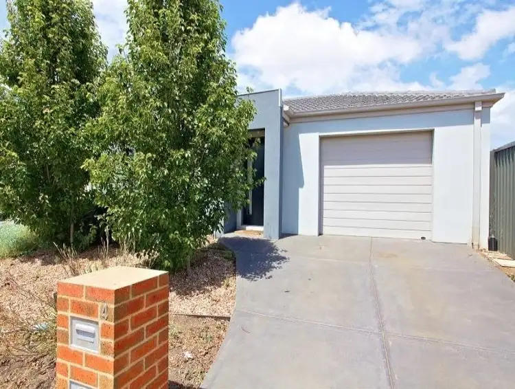 4 Rocky Gate Drive, Truganina VIC 3029
