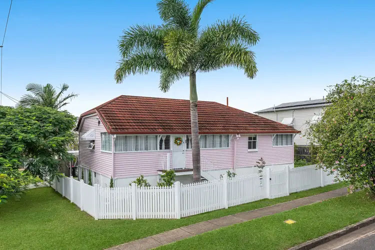 55 Fisher Street, Manly QLD 4179