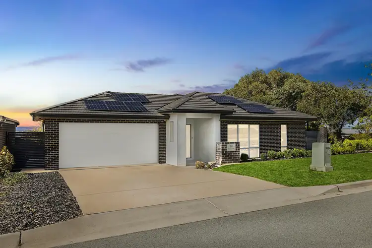 26 Hyslop Crescent, Casey ACT 2913