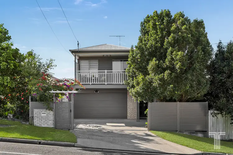 122 Macrossan Avenue, Norman Park QLD 4170