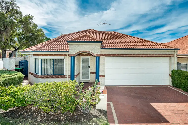 26 Mayfair Street, Nollamara WA 6061