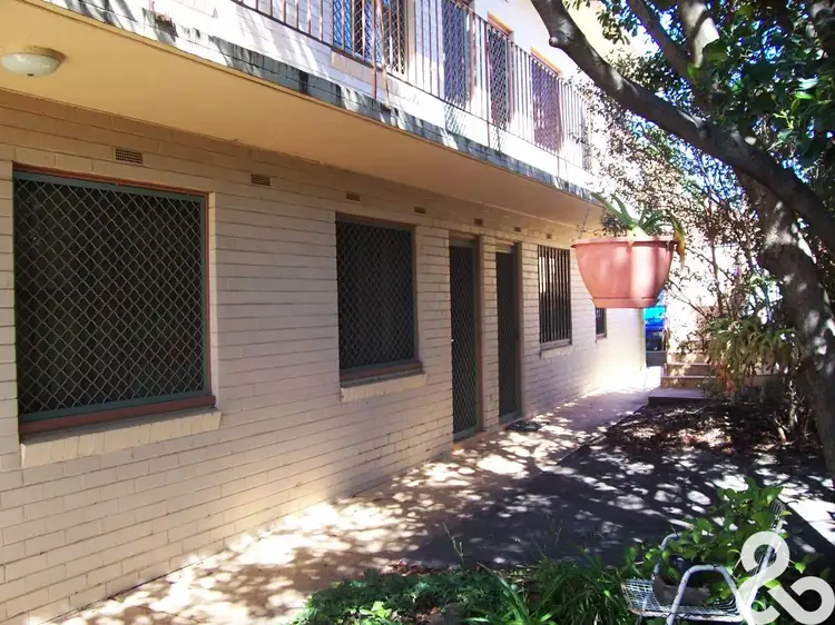 2/10 Swallow Street, Preston VIC 3072