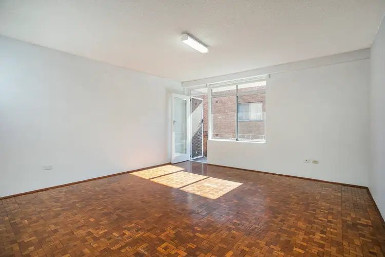 4/3 Gray Crescent, Eastlakes NSW 2018