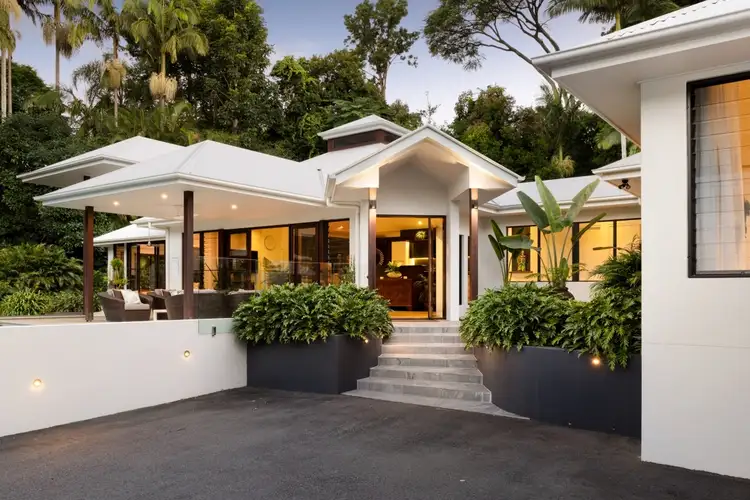 Second view of Homely house listing, 9 Pirianda Grove, Mons QLD 4556
