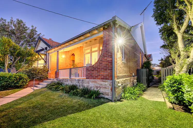 5 Keston Avenue
