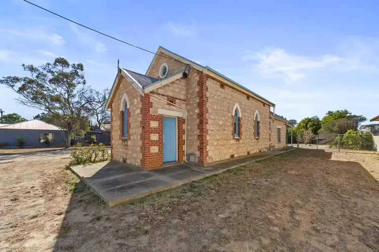 23-25 Poyntz Street, Coonalpyn SA 5265