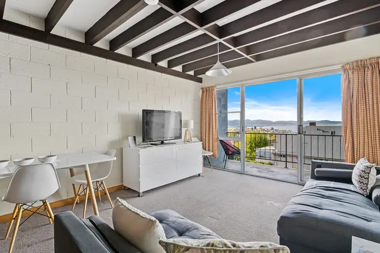 2/2A Elboden Street, South Hobart TAS 7004