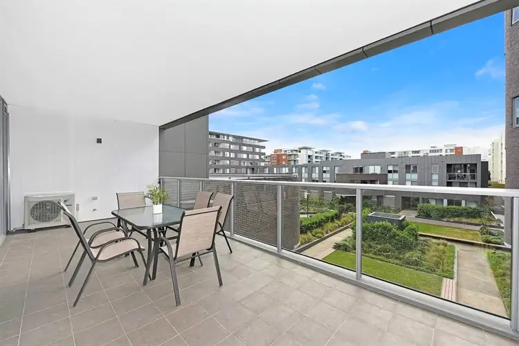 309/23 Monza Boulevard