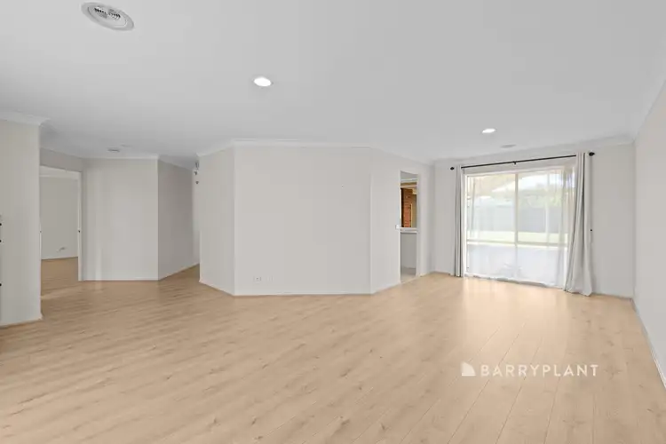 Fourth view of Homely house listing, 7 Meldrum Court, Narre Warren South VIC 3805
