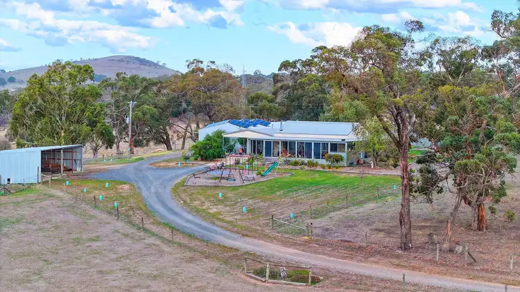 390 Blampied-Kooroocheang Road, Blampied VIC 3364