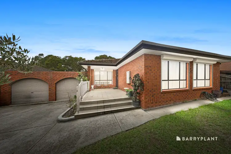 13 Tonelli Crescent, Mill Park VIC 3082