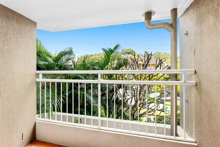 Sixth view of Homely unit listing, 4/29 West Burleigh Road, Burleigh Heads QLD 4220