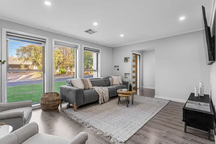 Fourth view of Homely house listing, 6 Silverdale Crescent, Bellevue Heights SA 5050