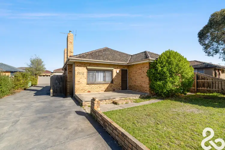 33 Cash Street, Kingsbury VIC 3083
