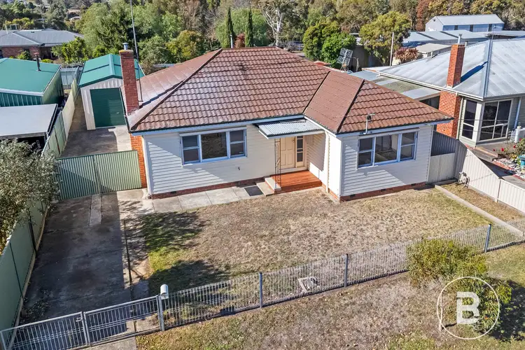 1 Collins Avenue, Sebastopol VIC 3356