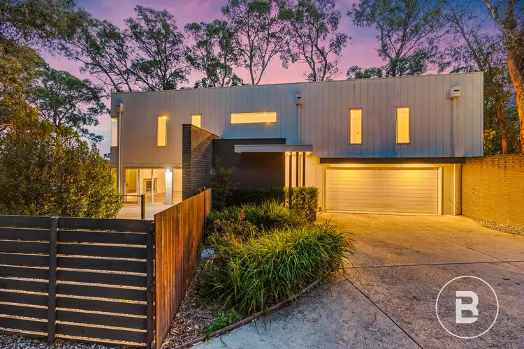 3 Logan Court, Mount Helen VIC 3350