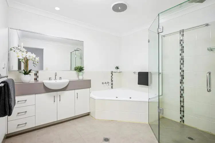 Sixth view of Homely house listing, 8/28 Kerr Street, Meikleville Hill QLD 4703