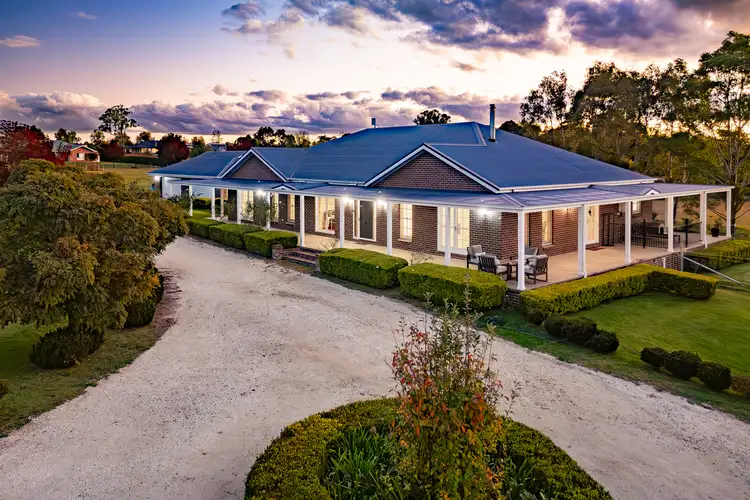59 Weaver Ridge, Armidale NSW 2350