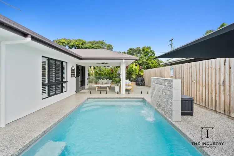 1 Como Close, Kewarra Beach QLD 4879