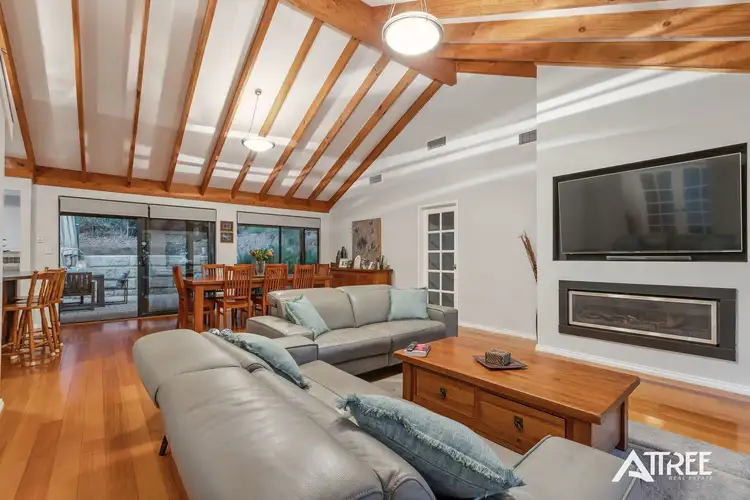 Fourth view of Homely house listing, 6 Summit View, Mount Richon WA 6112