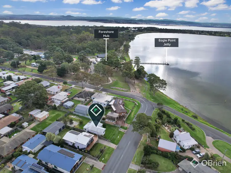 4 Bay Road, Eagle Point VIC 3878