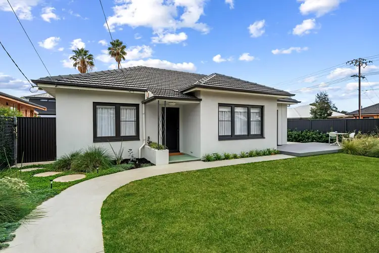 16 Westmoreland Road, Grange SA 5022