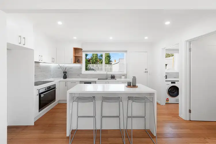 10 Yalambee Avenue, Aspendale VIC 3195