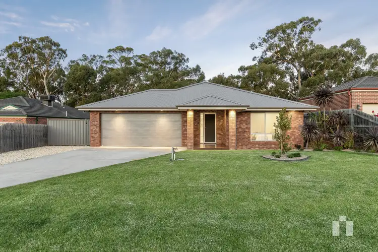 10 Lightwood Avenue, Seymour VIC 3660