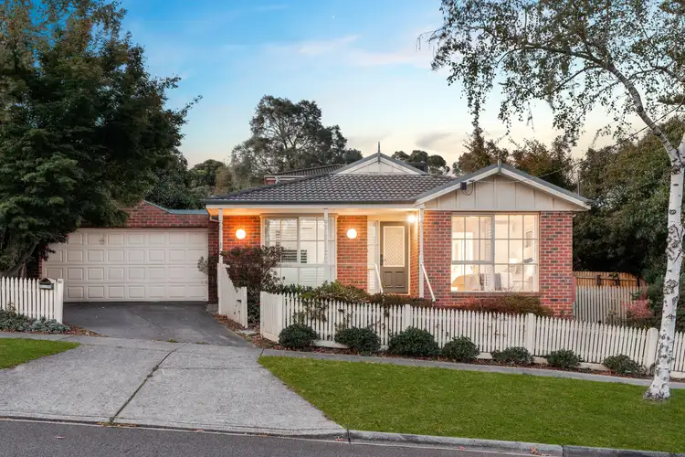 30 Douglas Avenue, Box Hill South VIC 3128