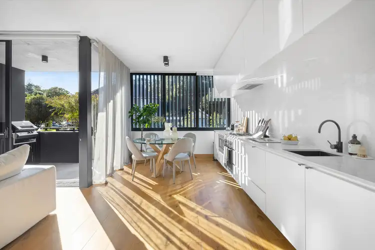 Fifth view of Homely apartment listing, 2/293 Alison Road, Coogee NSW 2034