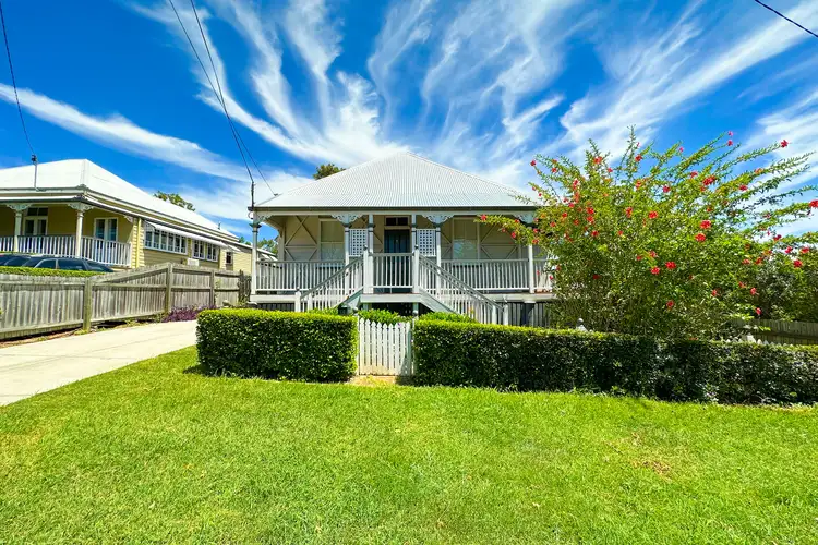10 Quarry Street, Ipswich QLD 4305