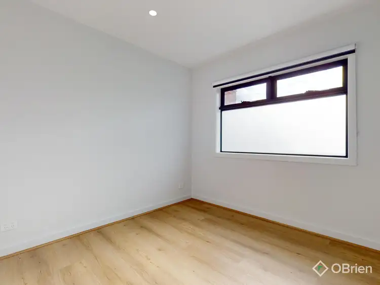Fifth view of Homely townhouse listing, 1B Chateau Avenue, Narre Warren VIC 3805
