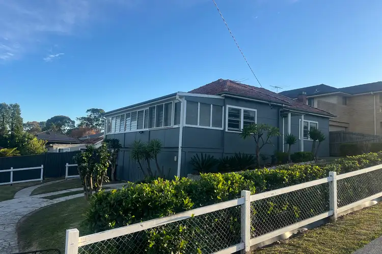 10-12 Thornleigh Street, Thornleigh NSW 2120