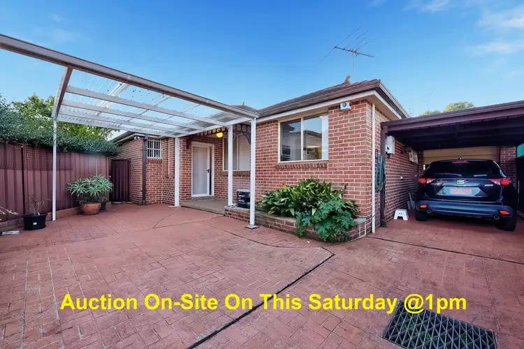 13A Moorefield Rd, Kingsgrove NSW 2208
