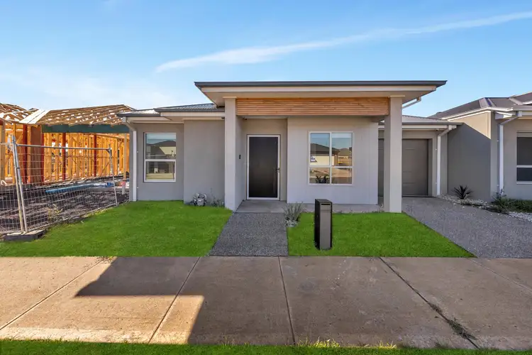 21 Ballanrong Road, Bonnie Brook VIC 3335