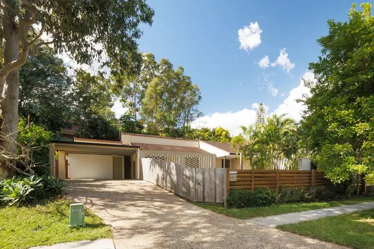 37 Ironbark Road, Chapel Hill QLD 4069