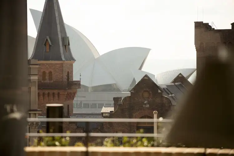 211/38 Cumberland Street