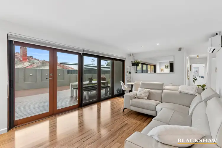 39 Sturt Avenue, Narrabundah ACT 2604
