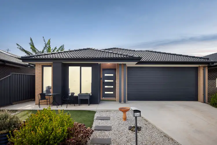 24 Palara Drive