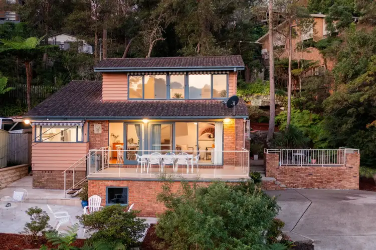 33 Brushwood Place, Hornsby NSW 2077
