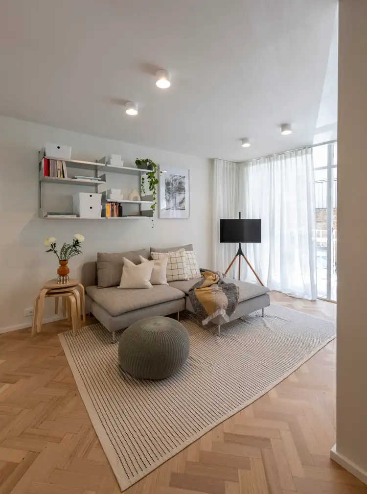 Main view of Homely studio listing, 15/5-7 Esplanade, Elizabeth Bay NSW 2011