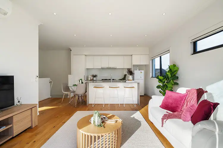 Fifth view of Homely townhouse listing, 1/132 Parker Street, Templestowe VIC 3106