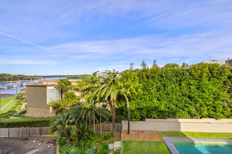 26/8-10 Deeban Walk, Cronulla NSW 2230